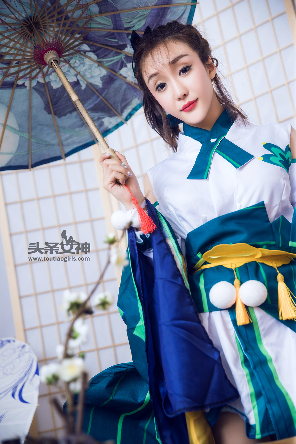 [Toutiao头条女神]No.303_嫩模米粒儿最美莹草COS秀白嫩肌肤性感迷人写真25P_极品性感美女