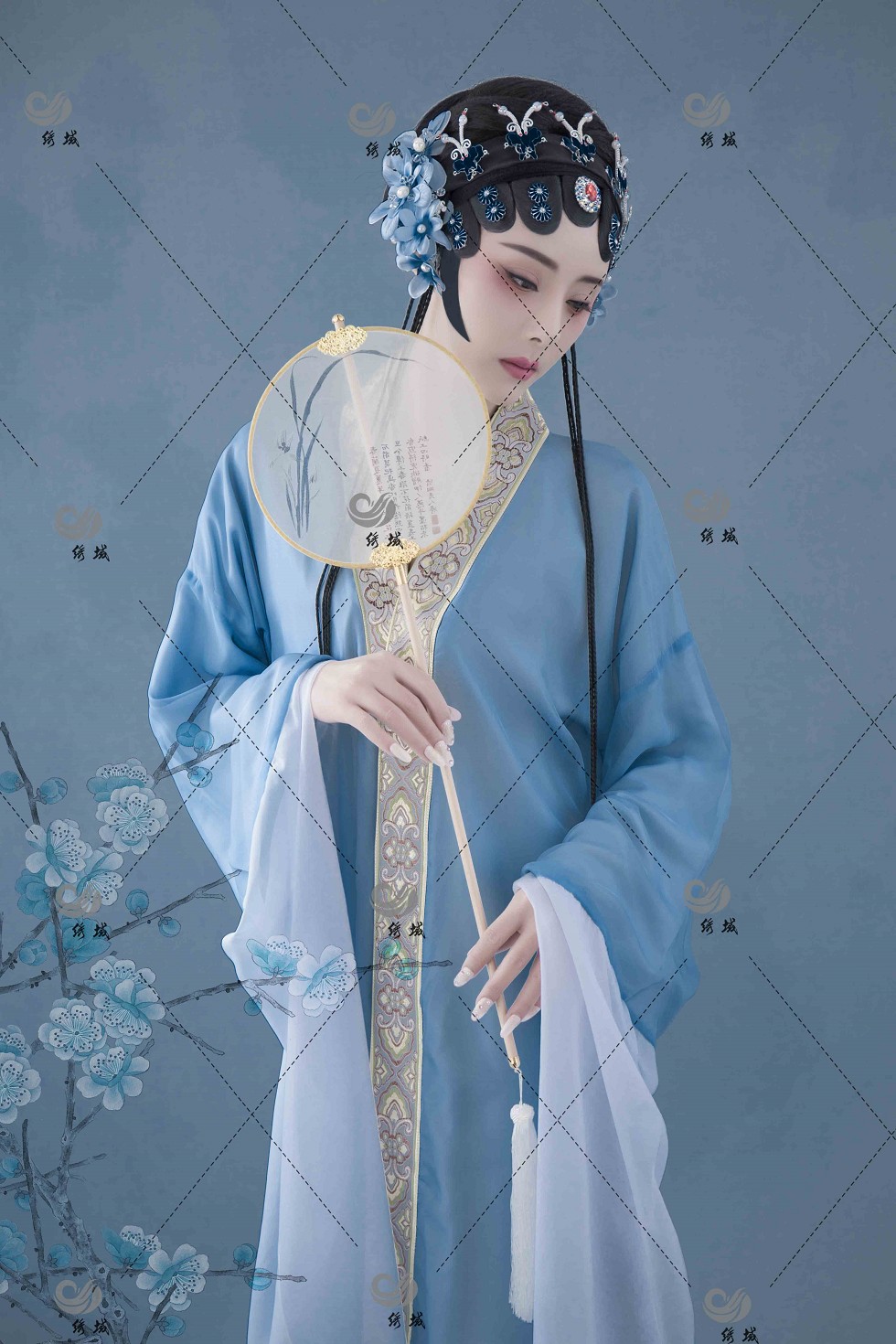 [Toutiao头条女神]No.789_嫩模莫晓希私房古典服饰真空半脱露美背性感写真21P_极品性感美女