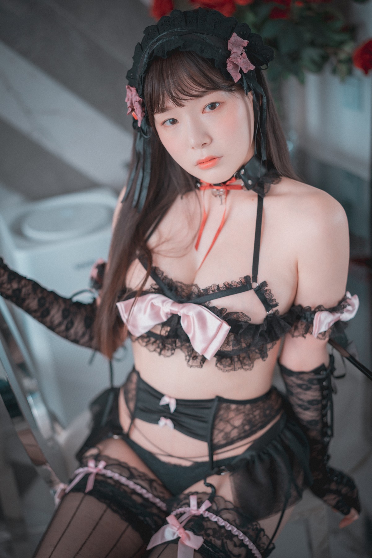 [DJAWA]No.198_模特PIA_Goth & Oriental主题性感黑色情趣内衣+白色旗袍完美诱惑写真111P_极品性感美女