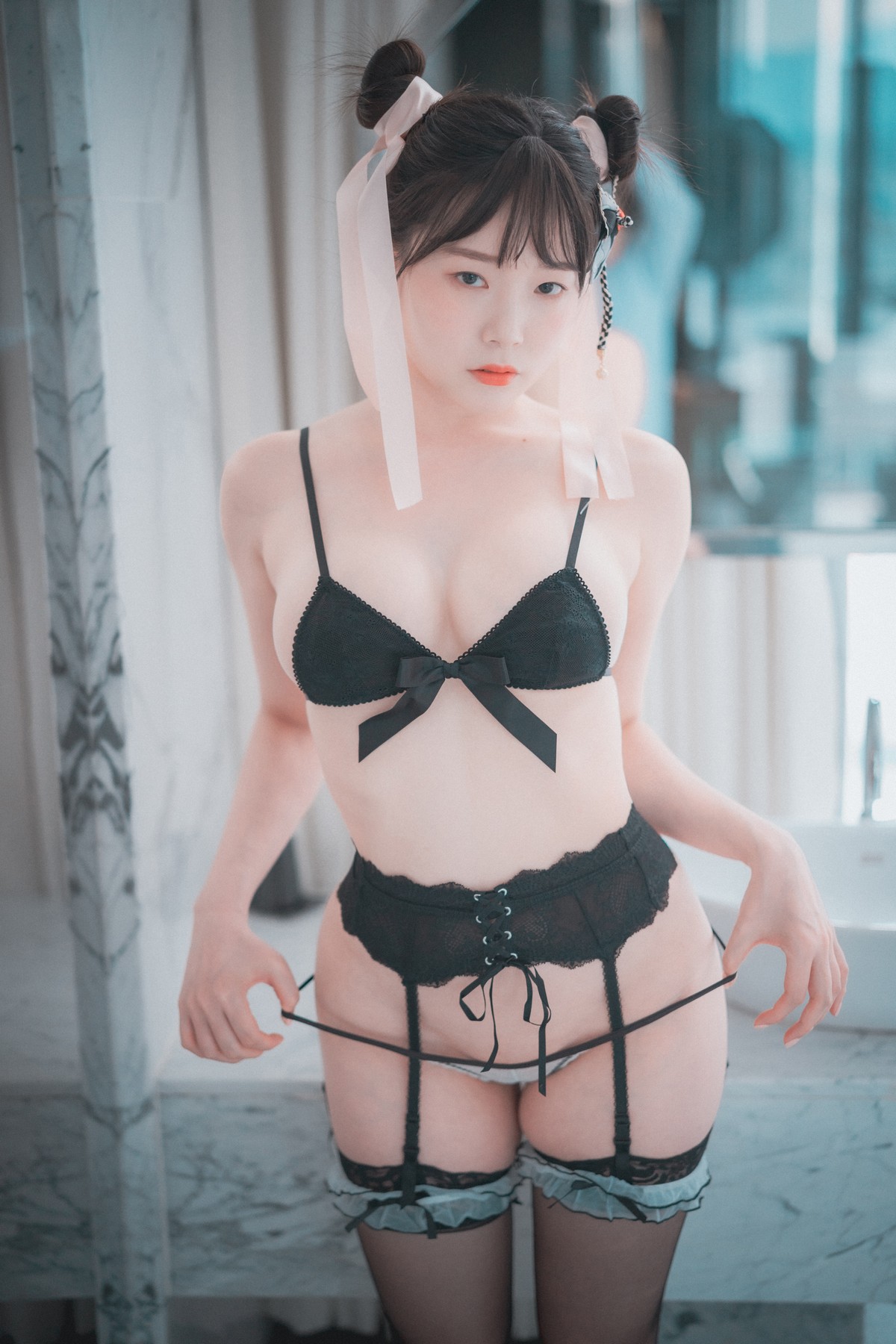 [DJAWA]No.198_模特PIA_Goth & Oriental主题性感黑色情趣内衣+白色旗袍完美诱惑写真111P_极品性感美女