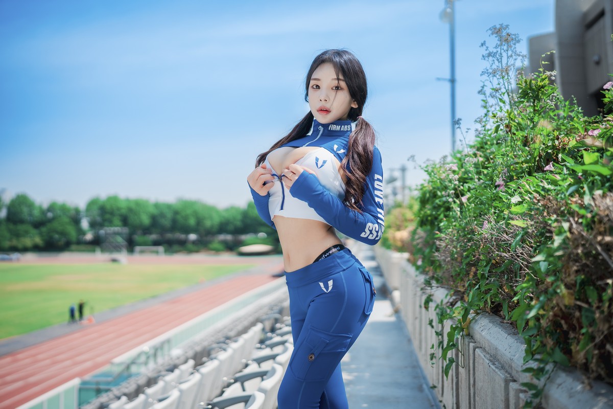 [DJAWA]No.202_模特Zzyuri_Loose&Tight Refreshing Blue主题性感运动装露豪乳诱惑写真82P_极品性感美女