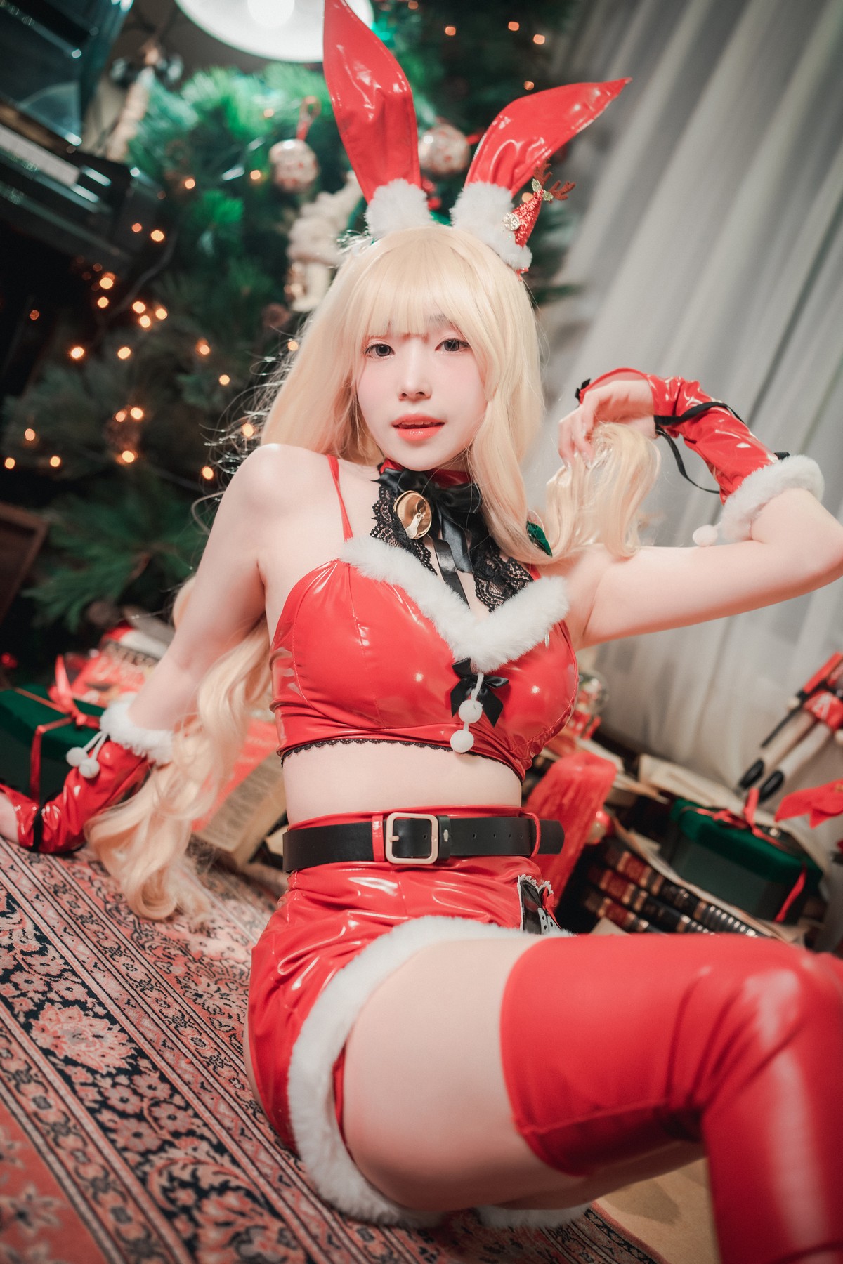 [DJAWA]No.180_模特Bambi_Christmas Special 2021主题红色皮质兔女郎惹火诱惑写真132P_极品性感美女