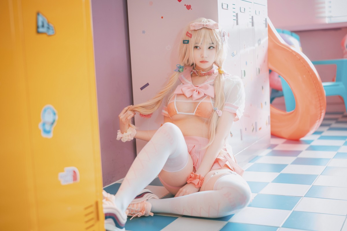 [DJAWA]No.151_模特BamBi_Sheer Pink主题私房性感粉红色服饰露三点式内衣诱惑写真27P_极品性感美女