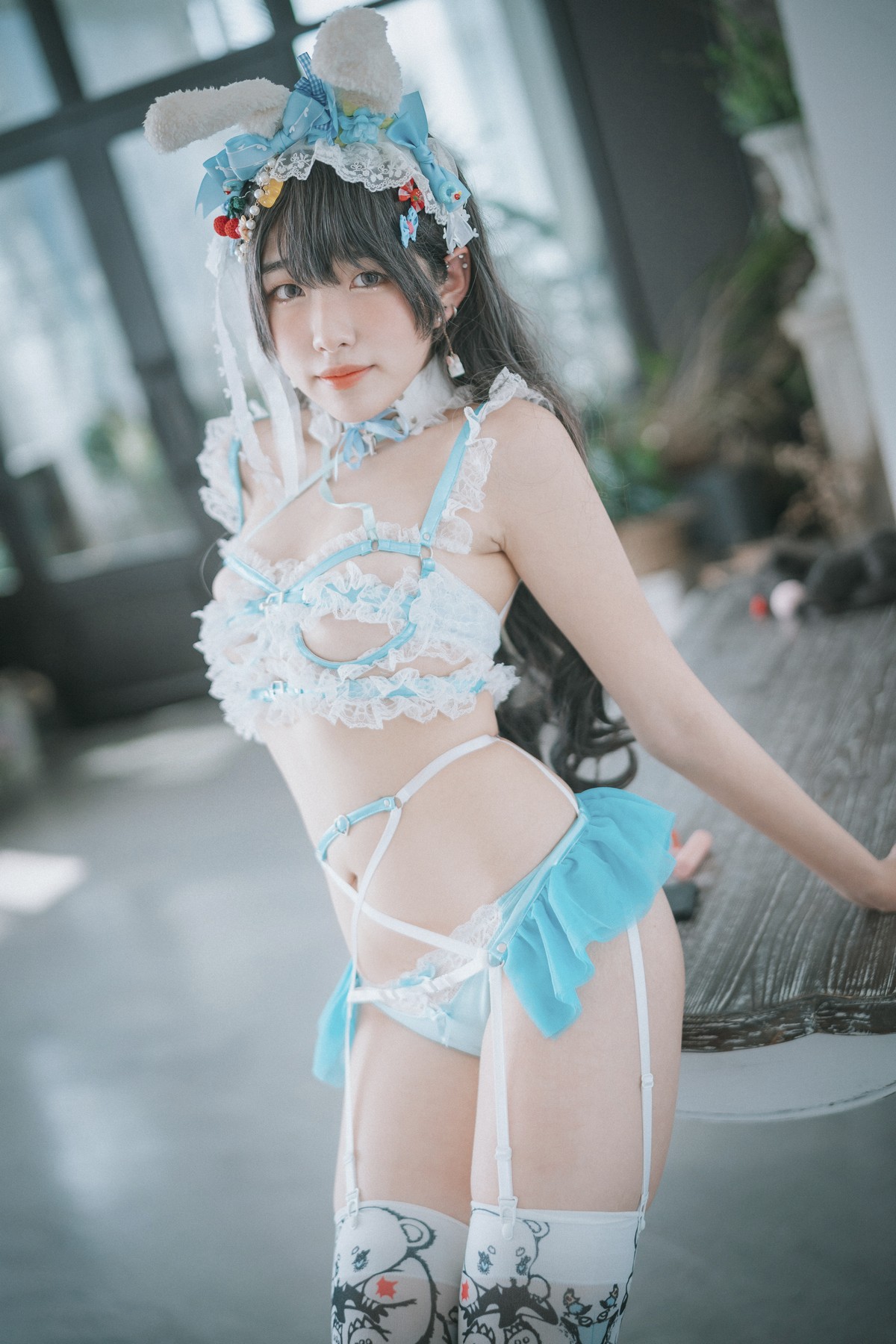 [DJAWA]No.157_模特Sonson_Turquoise Bunny主题性感兔女郎服饰配白丝吊袜诱惑写真51P_极品性感美女