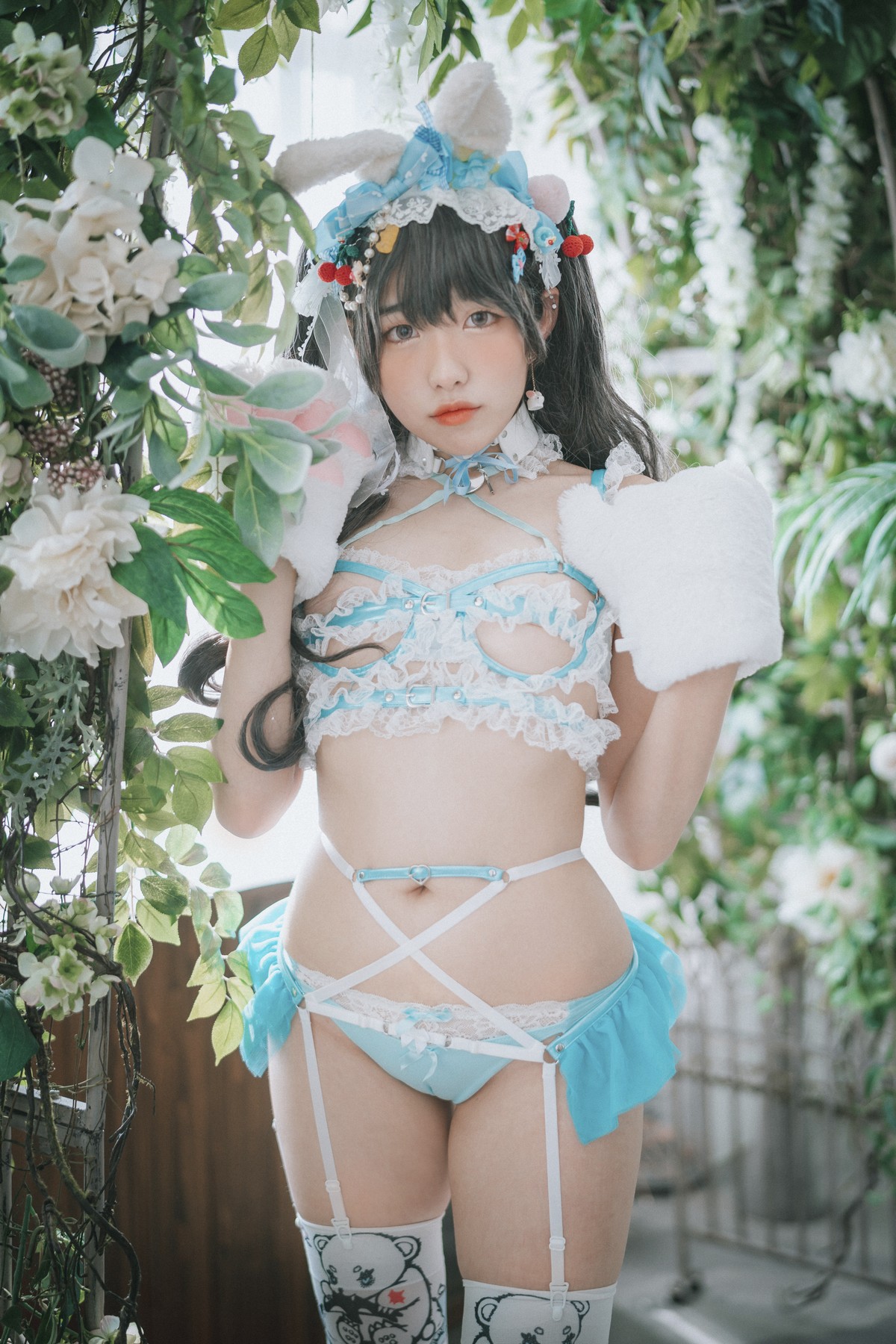 [DJAWA]No.157_模特Sonson_Turquoise Bunny主题性感兔女郎服饰配白丝吊袜诱惑写真51P_极品性感美女