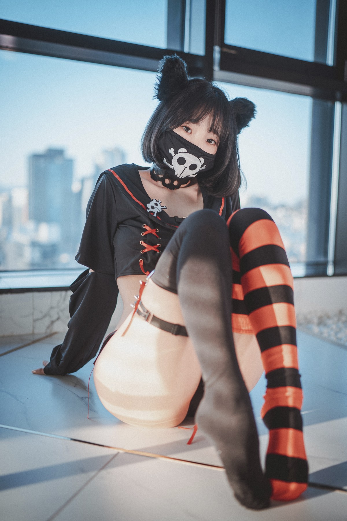 [DJAWA]No.143_模特Kang Inkyung_Masked Pirate主题私房性感黑色服饰迷人诱惑写真41P_极品性感美女