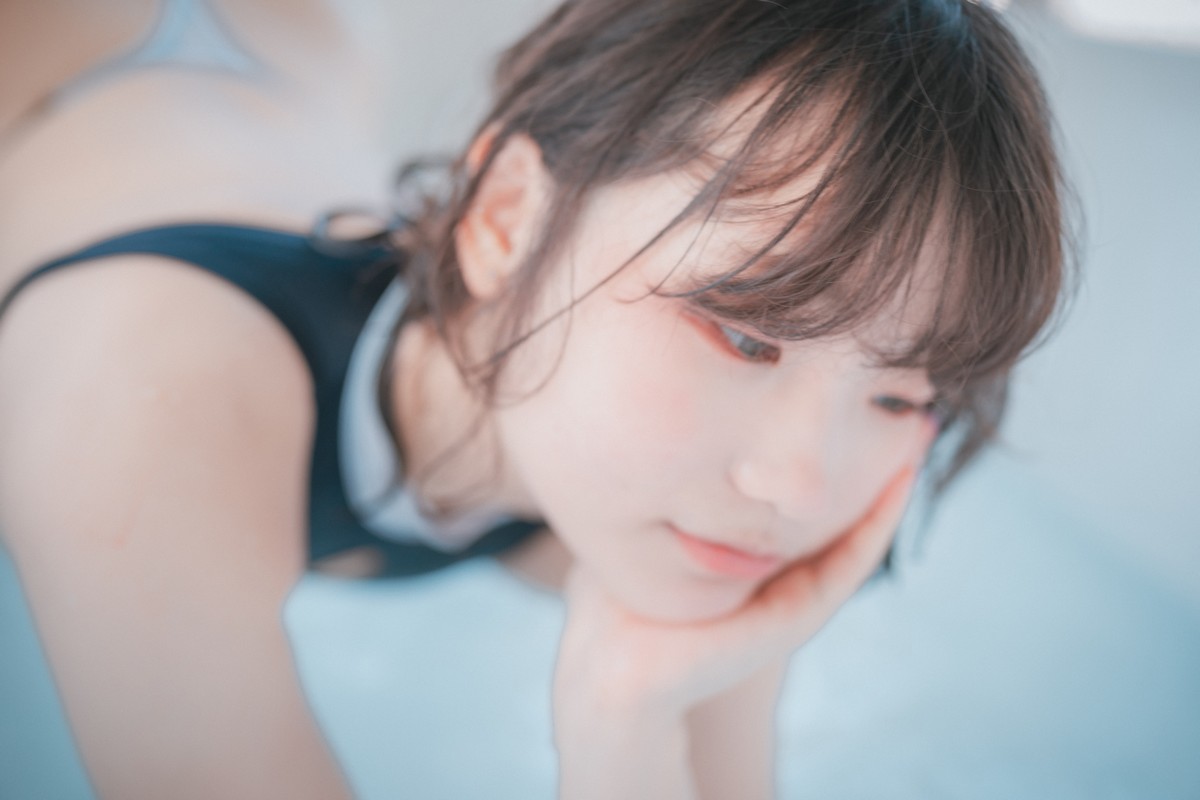 [DJAWA]No.110_模特Mimmi_Swimming Lessons主题私房浴室半脱露豪乳惹火诱惑写真138P_极品性感美女