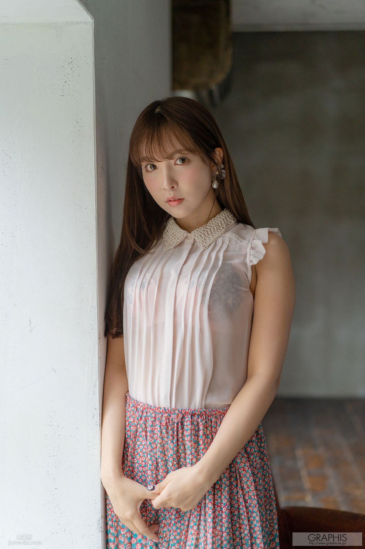 [Graphis] Limited Edition Yua Mikami 三上悠亜 3 写真集