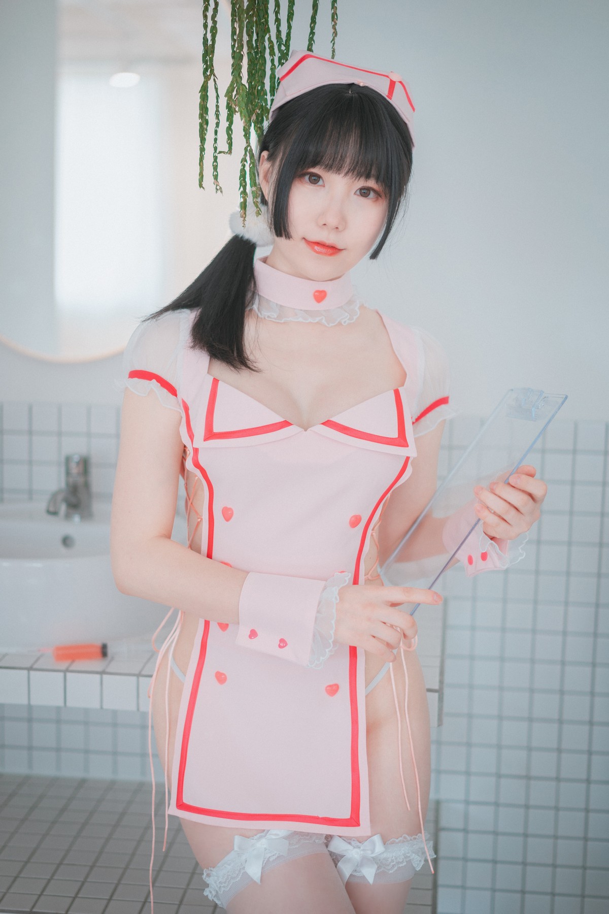 [DJAWA]No.087_模特Jamong_Nurse j主题私房床上脱红色护士装露豪乳诱惑写真151P_极品性感美女