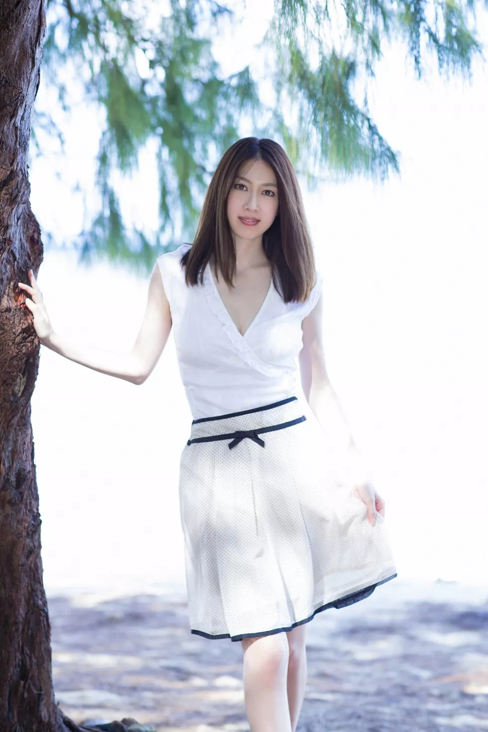 [YS Web]Vol.643_日本混血美女藝人小林惠美完美身材性感寫真84P_極品性感美女