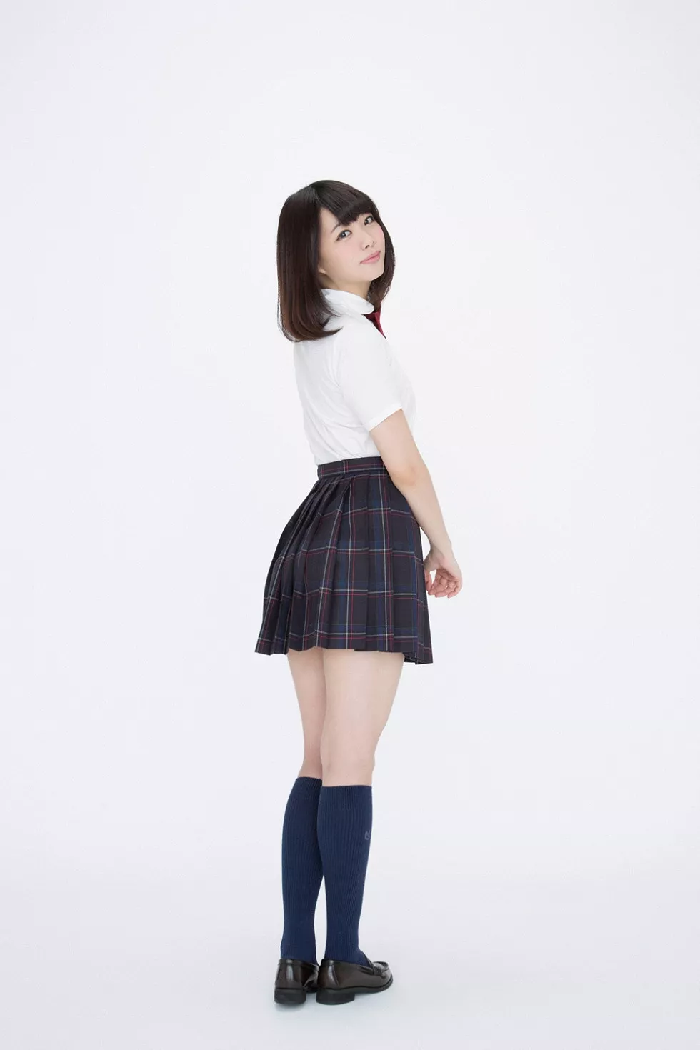 [YS Web]Vol.652_日本90後藝人萌木七海清爽學生裝寫真47P_極品性感美女