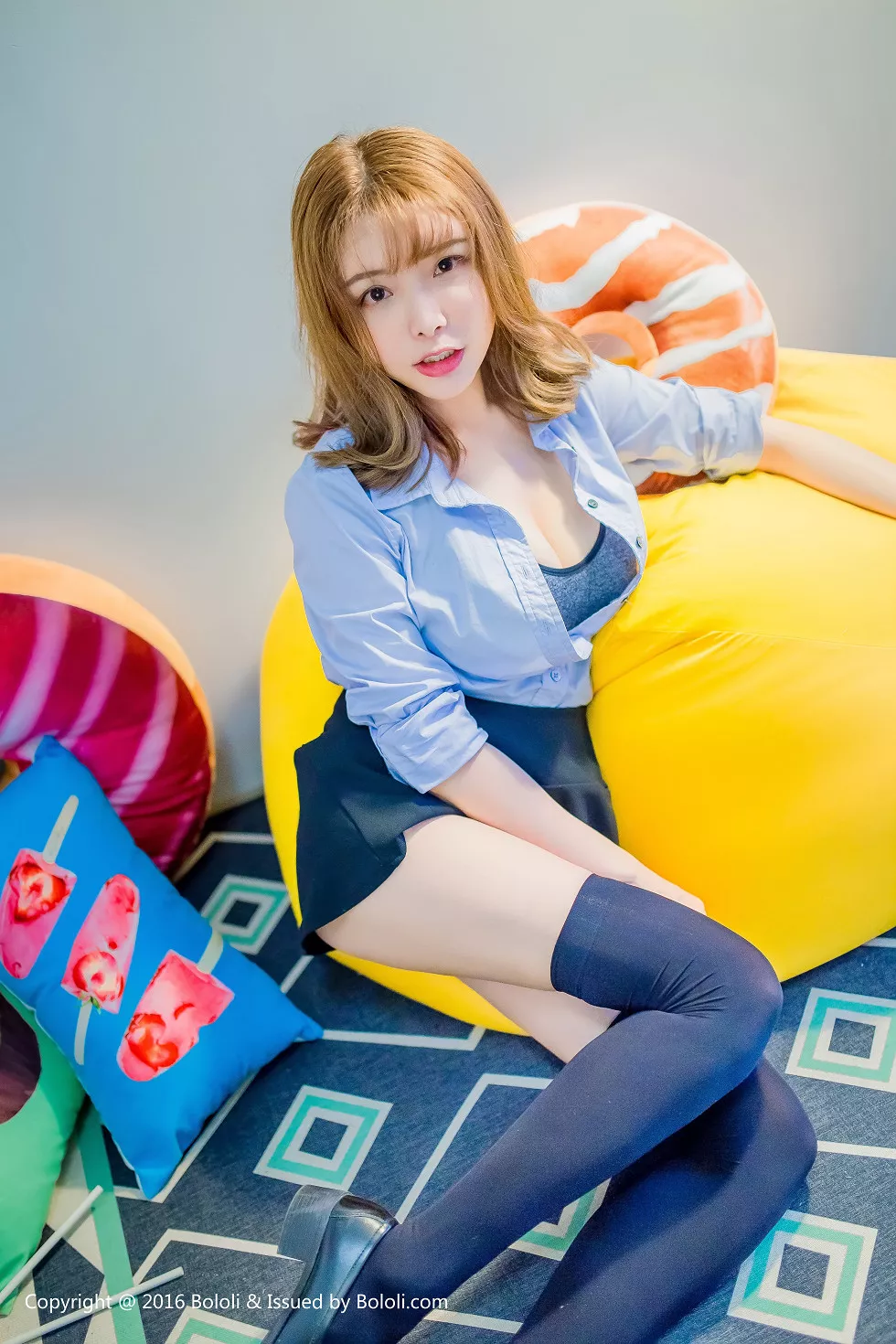 [BoLoli波萝社新刊]Vol.069_嫩模夏小秋秋秋居家早熟少女青春诱惑写真71P_极品性感美女