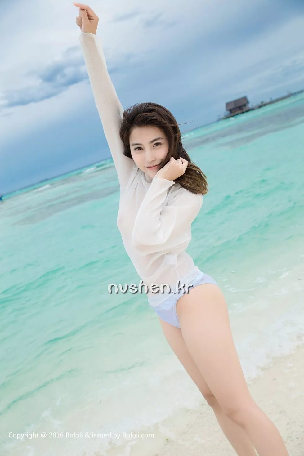 [BoLoli波蘿社新刊]Vol.008_嫩模許諾Sabrina馬爾代夫旅拍性感比基尼海邊清新寫真51P_極品性感美女