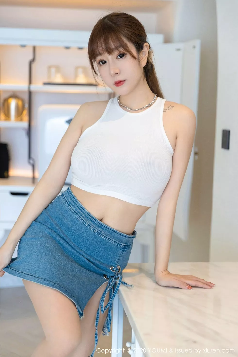 [HuaYang花漾]Vol.270a_嫩模王雨纯性感白色内衣配牛仔短裙半脱秀火辣身材诱惑写真83P_极品性感美女