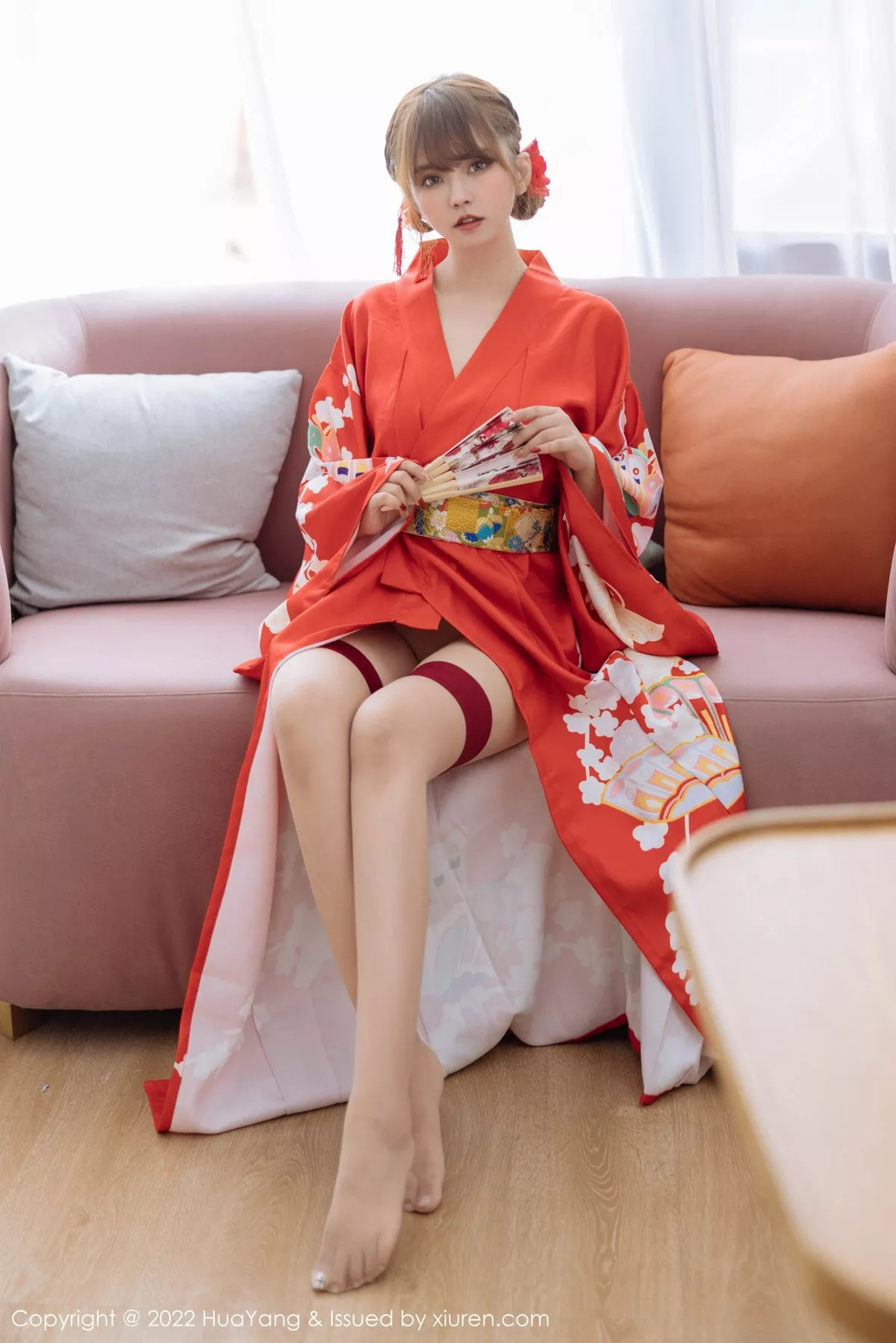 [HuaYang花漾]Vol.518_模特张思允Nice西双版纳旅拍红色真空和服半脱露豪乳诱惑写真64P_极品性感美女