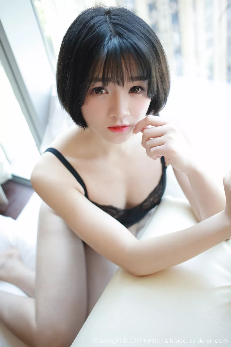 [MFStar模範學院]Vol.110_嫩模悅爺妖精黑色蕾絲情趣内衣透視秀美乳誘惑寫真52P_極品性感美女